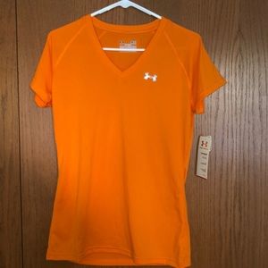 NWT WMNS Workout Under Armour ShortSleeve Tee